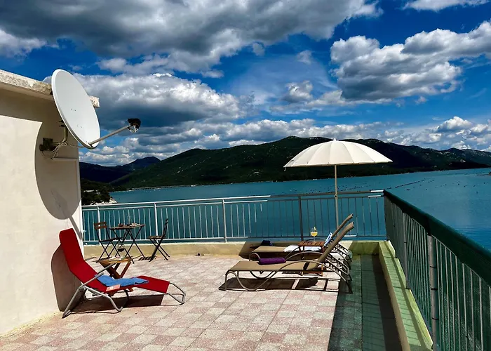 Appartement Luka Niko *