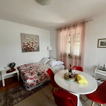 Apartment Luka Niko Ston